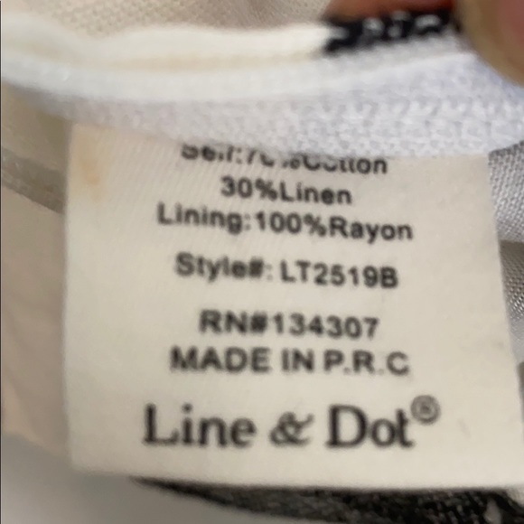 LINE & DOT Crop Top Textured Polka Dot Tie Back - Picture 7 of 8